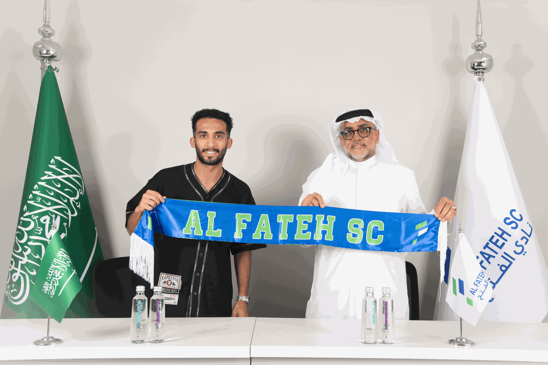 الفتح يوقع مع لاعب الهلال صهيب الزيد لمدة عام بنظام الإعارة